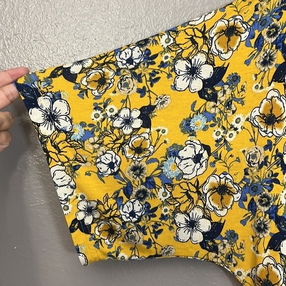 Dolcevida  mustard yellow floral romper Large - Picture 13 of 16